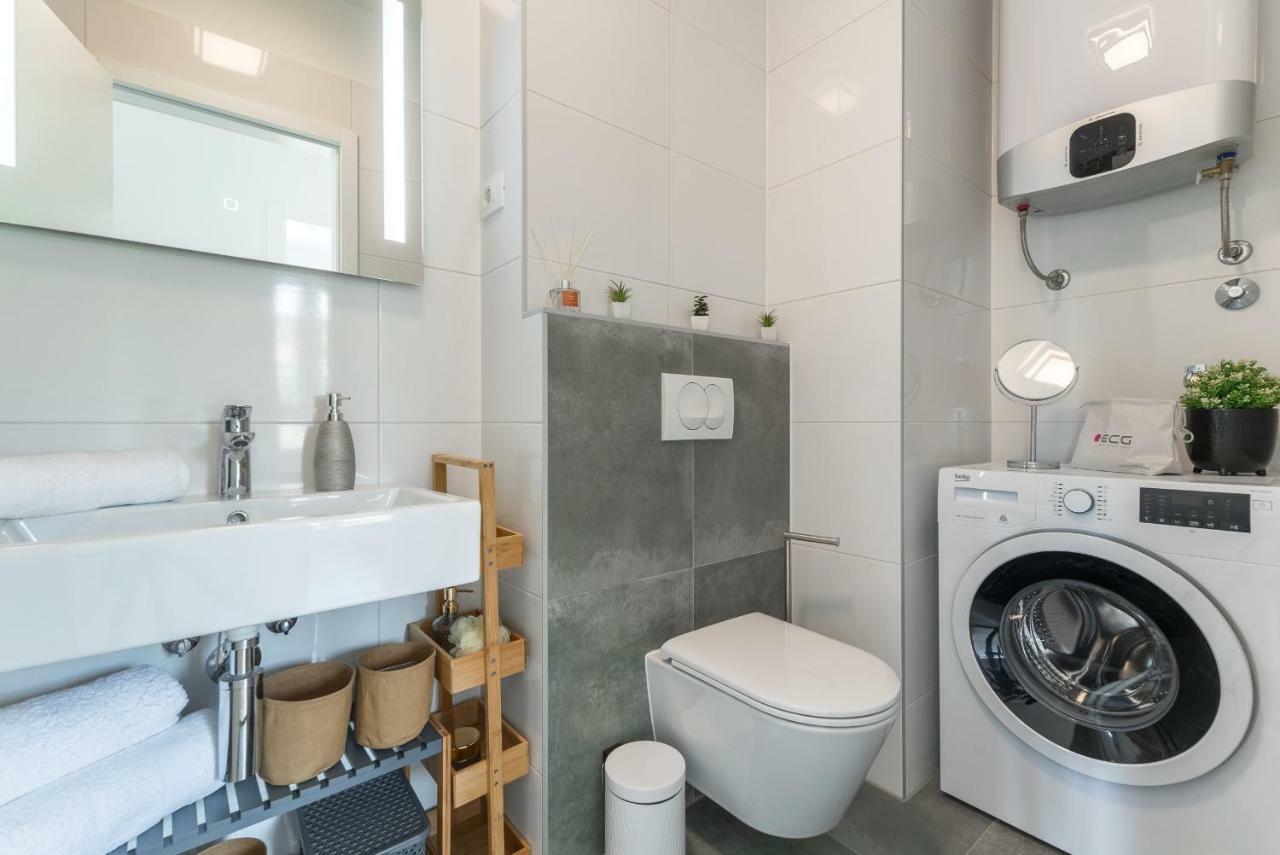 Apartment Stellamare Сплит Екстериор снимка